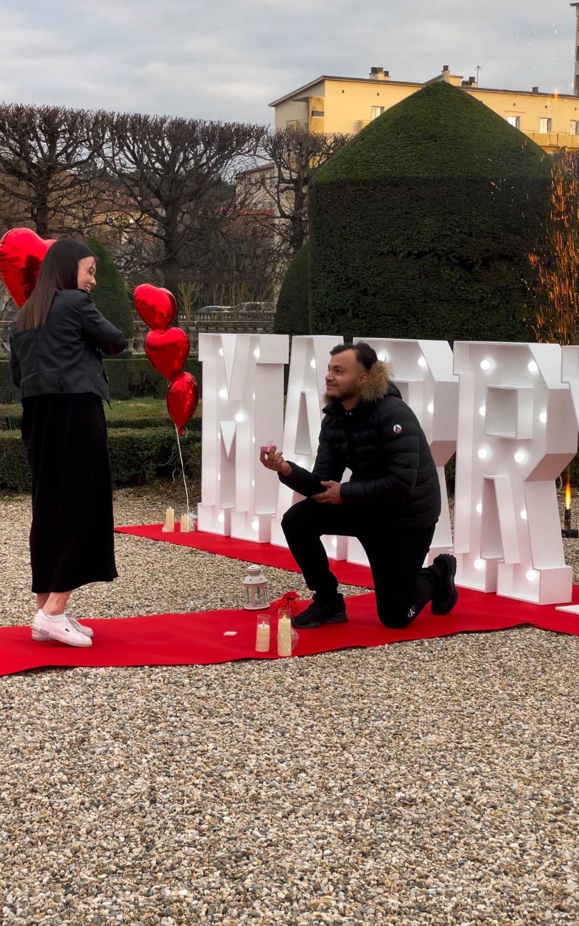Demande en Mariage au parc de l’hotel de ville de castres